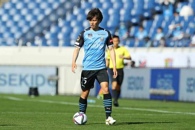 欧联杯-佩莱格里尼失点 罗马客场0-1费耶诺德